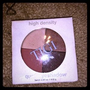 Bed Head Tigi eyeshadow